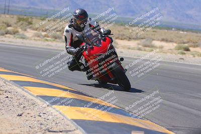 media/Sep-25-2023-Moto Forza (Mon) [[81ffa65e0a]]/B-C Group/Session 3 (Turn 16 Inside)/